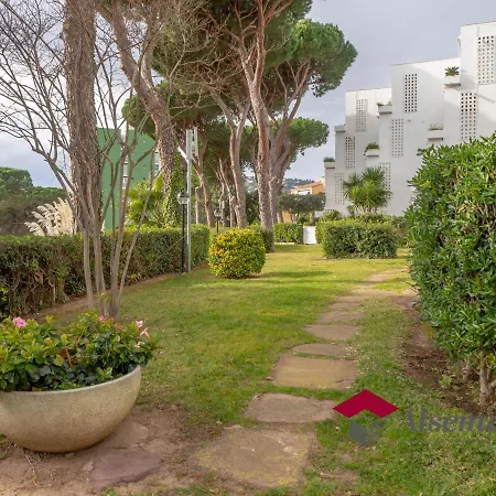 Margaritas Per 4 Persones Amb Vistes A La Pineda Molt A Prop De La Platja I De Apartment *